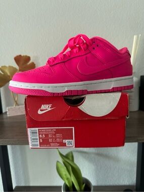 Nike Dunk Low Women’s Sneakers - Neon Pink